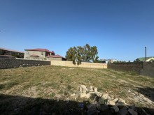 Suvelan qesebesinde cox prestijli bir yerde, "Mirmövsüm Aga Ziyaretgahı”ndan aşagı düşende Torpaq, -2