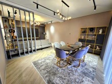 Binə mərkəzdə prestijli ərazidə 5 otaqlı həyət evi satılır, -5