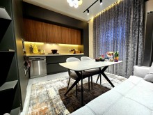 Binə mərkəzdə prestijli ərazidə 5 otaqlı həyət evi satılır, -17