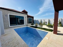 Mərdəkan  Qala yolunda Araz supermarket yaxınlığında yeni ev satılır, -2