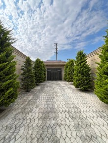 Bakıxanov qəsəbəsində (Razin) yeni 2 mərtəbəli villa satılır, -3