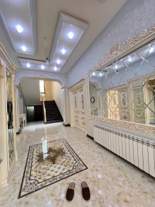 Bakıxanov qəsəbəsində (Razin) yeni 2 mərtəbəli villa satılır, -19