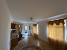 Shuvelanda Haci Movlan baglarinda ev satilir, -10