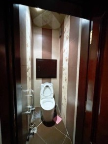 8-ci mikrorayonda 3 otaqlı mənzil, -8