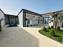 One-story 4-room house with a pool at an affordable price in Baku, -4