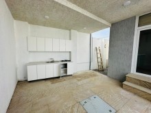 One-story 4-room house with a pool at an affordable price in Baku, -6