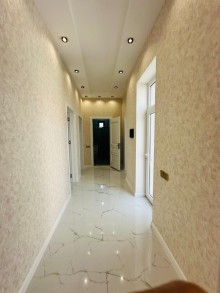 One-story 4-room house with a pool at an affordable price in Baku, -13