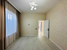 One-story 4-room house with a pool at an affordable price in Baku, -15