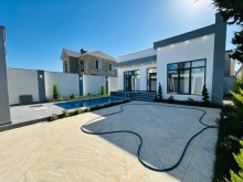 A 3-room house with a pool is for sale near Azal Arena in Shuvelan, -6