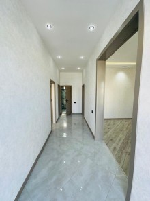 A 3-room house with a pool is for sale near Azal Arena in Shuvelan, -8