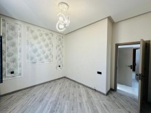 A 3-room house with a pool is for sale near Azal Arena in Shuvelan, -18