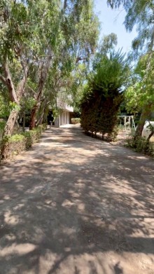 Şüvəlan Qala yolunda yolunda çoxotaqlı ev satılır, -4