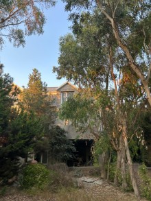 Şüvəlan Qala yolunda yolunda çoxotaqlı ev satılır, -12