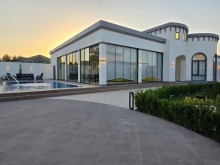merdekanda-t-quliyev-sanatoriyasina-yaxin-villa-satilir-s