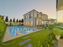 Şüvəlan villa evlər massivində şəxsi yaşayış üçün villa satılır, -6