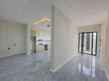 Mərdəkanda yeni 1 mərtəbəli ev satılır. 3 sot torpaq sahəsi, -14