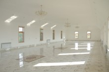 Gəncə şəhərində 1 hektar ərazidə 3 həyət evi olan kompleks satılır, -8