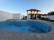 Mərdəkan qesebesinde Bravo yolunda villa satılır, -3