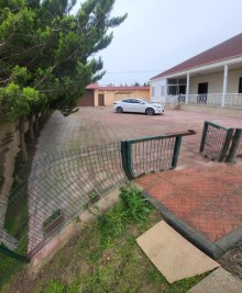 Şüvəlan qəsəbəsində, tam yaşayış məntəqəsində Həyət evi, -2