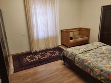 Şüvəlan qəsəbəsində, tam yaşayış məntəqəsində Həyət evi, -9