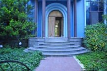 Gənclikdə "Milyonerlər Məhəlləsi"də, 3 mərtəbəli  Villa, -7