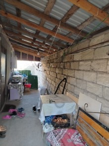 Maştağa qəsəbəsi, 17 saylı notariat yaxınlığında Həyət evi Satılır, -7