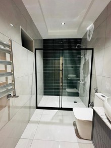 Bakı şəhərində 1 mərtəbəli müasir ev satılır, -9