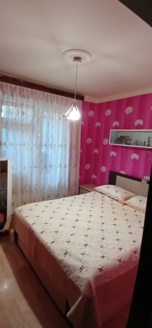 Bakıxanov qəsəbəsi Köhnə Tikili, -15